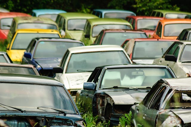 Where to Scrap a Car: Buyers, Prices & Cash Guide