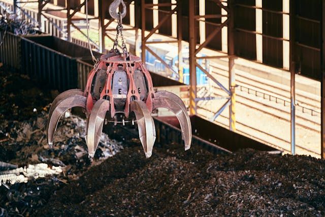 Global Industrial Scrap Sourcing Hub: How to Source Industrial Scrap Worldwide